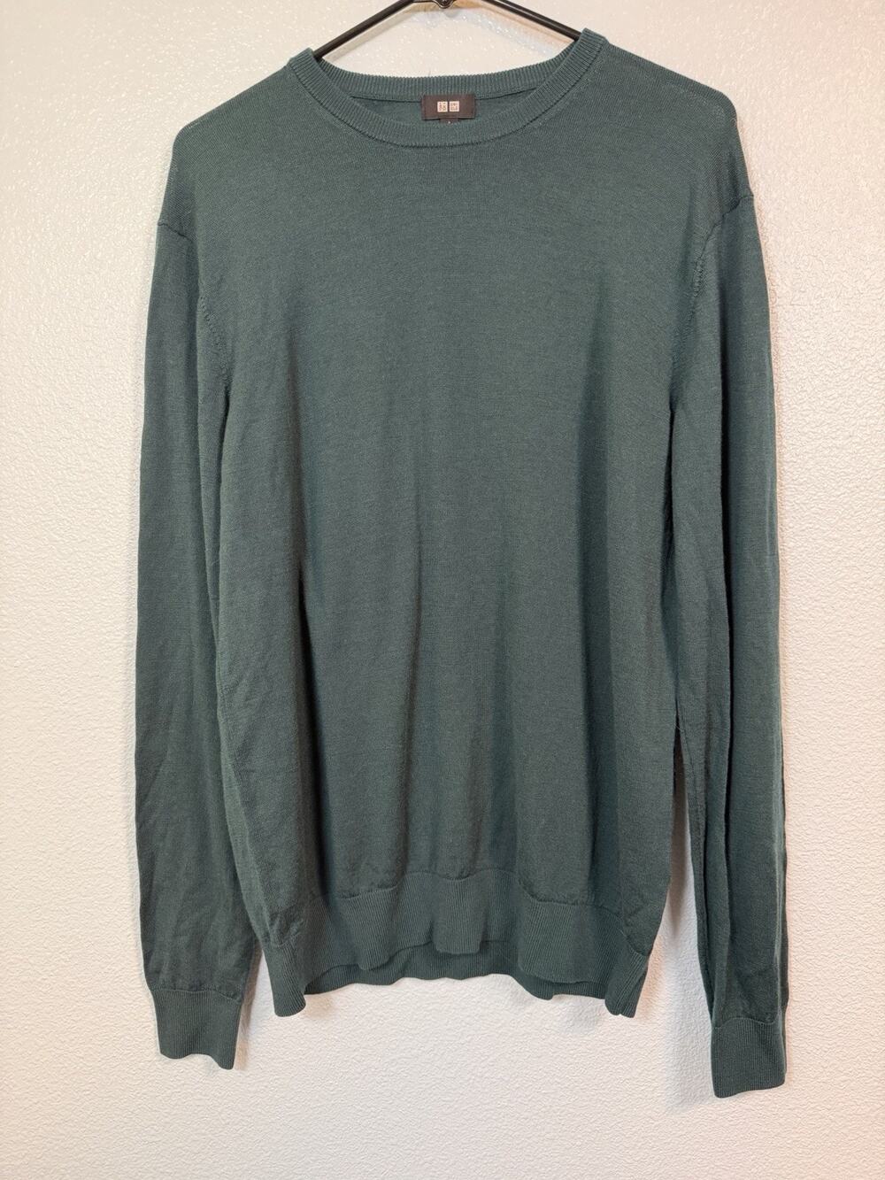 Uniqlo 100% Wool Sweater Men’s Large Teal Green Crewneck Lightweight Knit